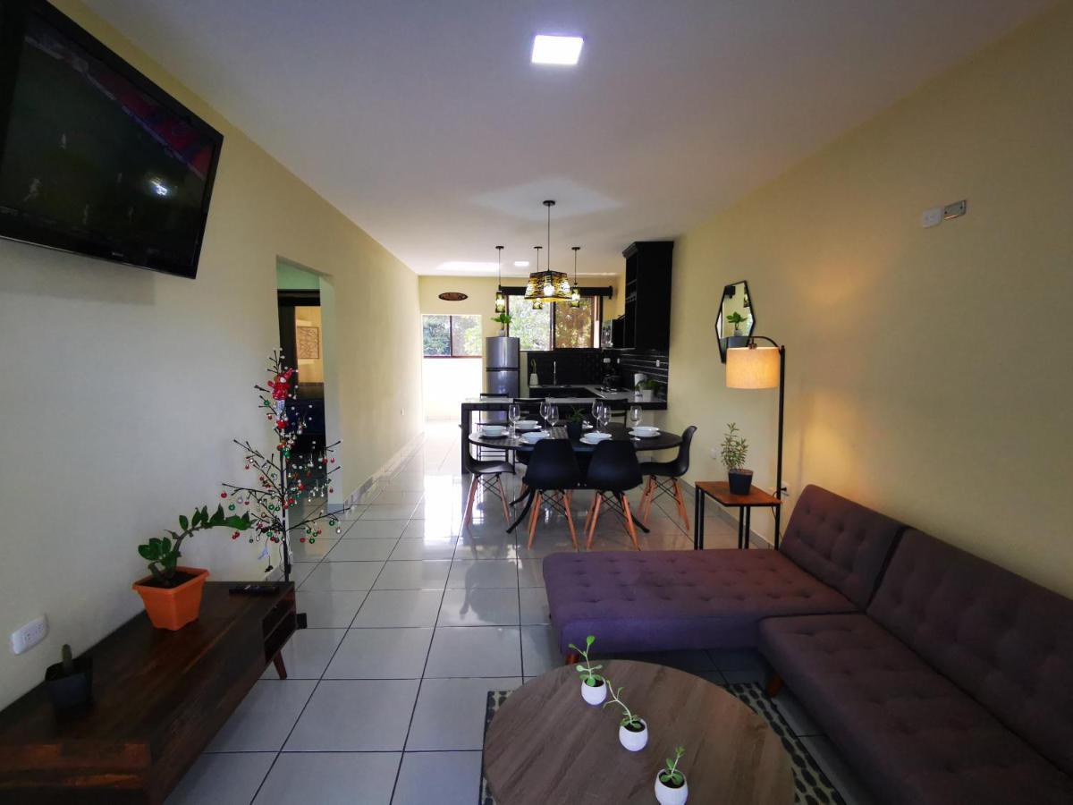 Loky'S Apartments La Fortuna Luaran gambar