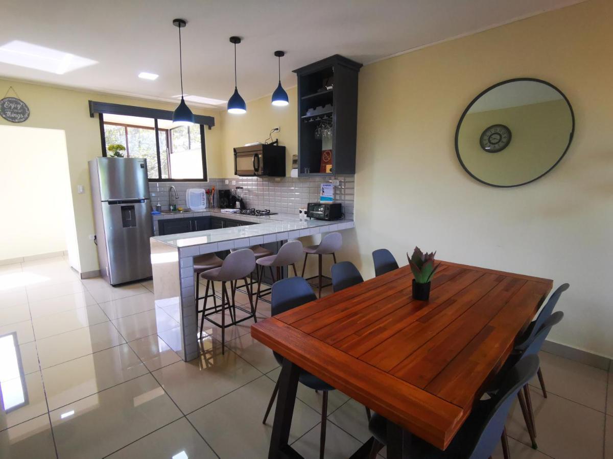 Loky'S Apartments La Fortuna Luaran gambar