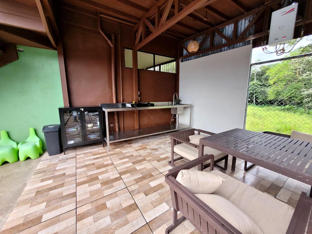 Loky'S Apartments La Fortuna Luaran gambar